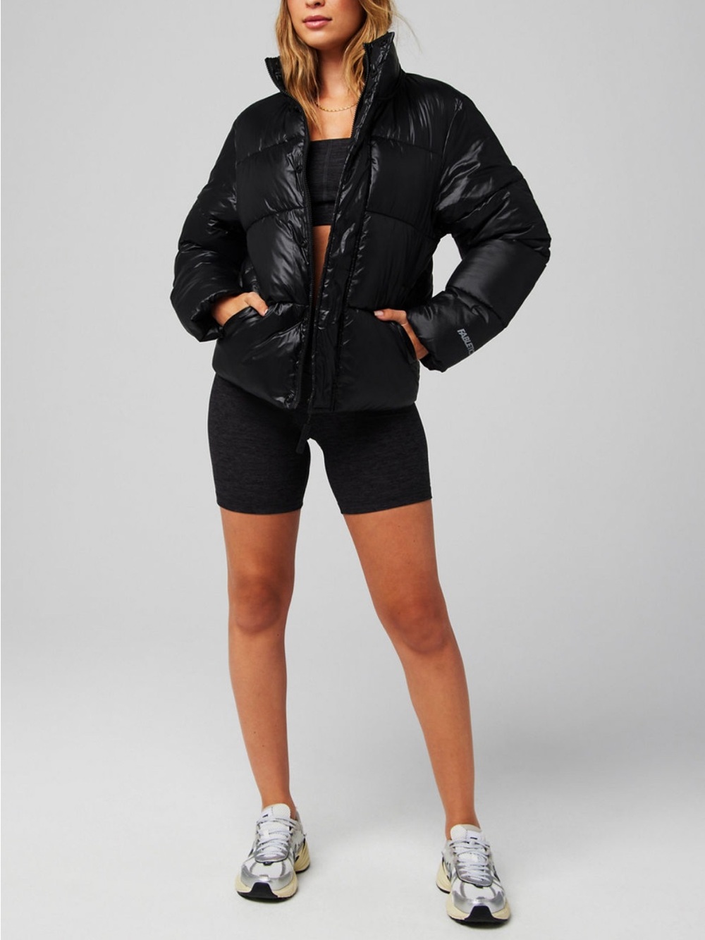 Essential Puffer - Picture 2 of 5